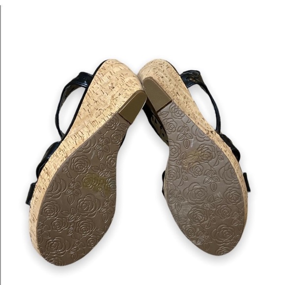 NWOT Carlos by Carlos Santana Geneva Platform Wedge Sandals Black Cork Size 8.5 - Picture 7 of 8